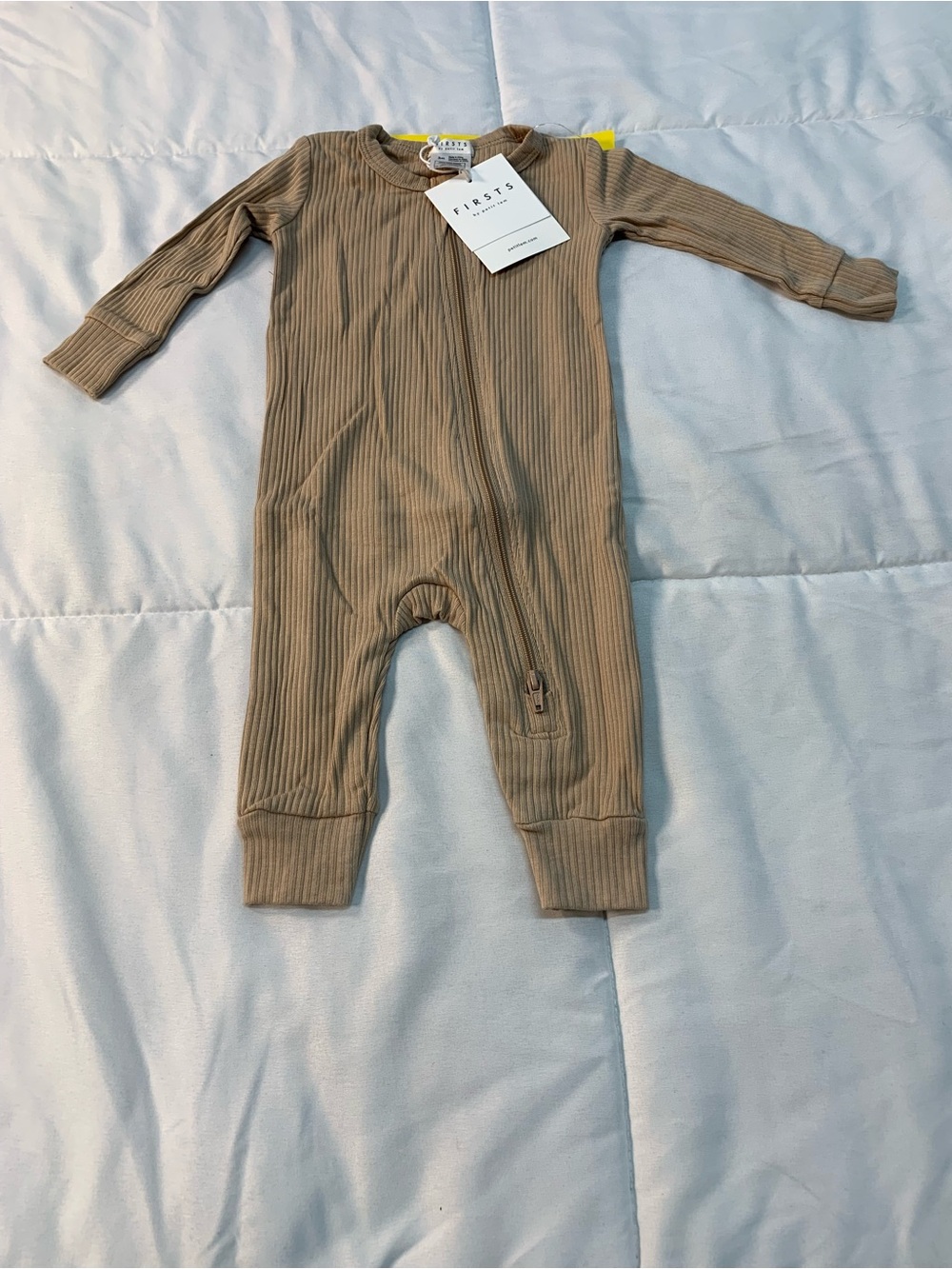 New petit lem onesie size 3M